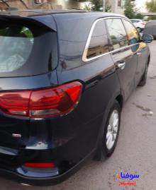 بيع سيارة حديثة الموديل