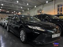 TOYOTA CAMRY 2018